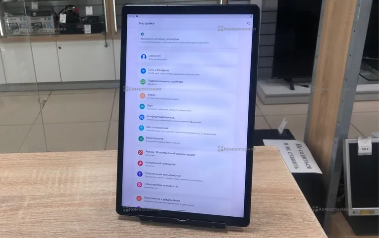 Планшет Lenovo Tab M10 FHD Plus 4/64 ГБ