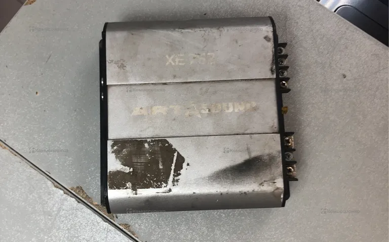 Усилитель 2-канальный ARTSOUND XE752