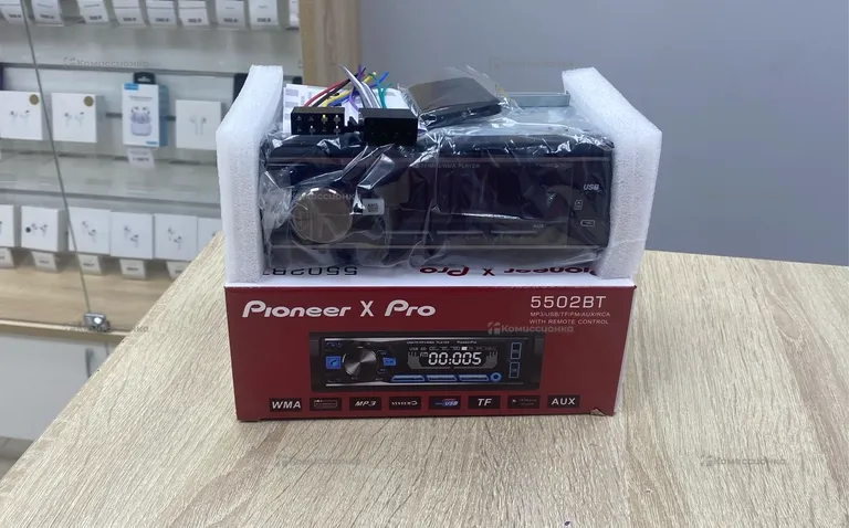 Автомагнитола  pioneer x pro
