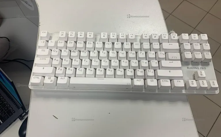 Клавиатура  dexp blazing pro white