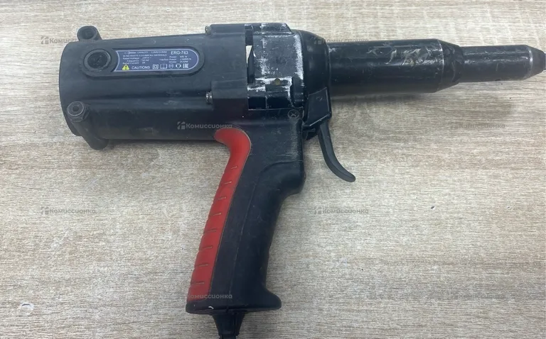 Электрический заклепочник MESSER ERG-743