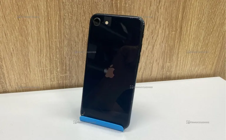 Apple iPhone SE 2022