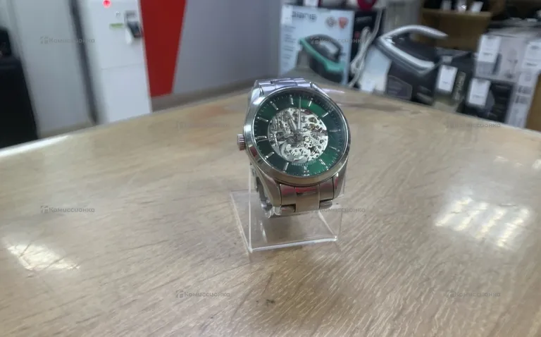 Часы Jasques Lemans 1-1909
