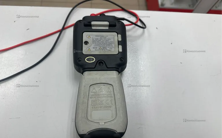 Измеритель цепи радио напряжения Megger MIT2500