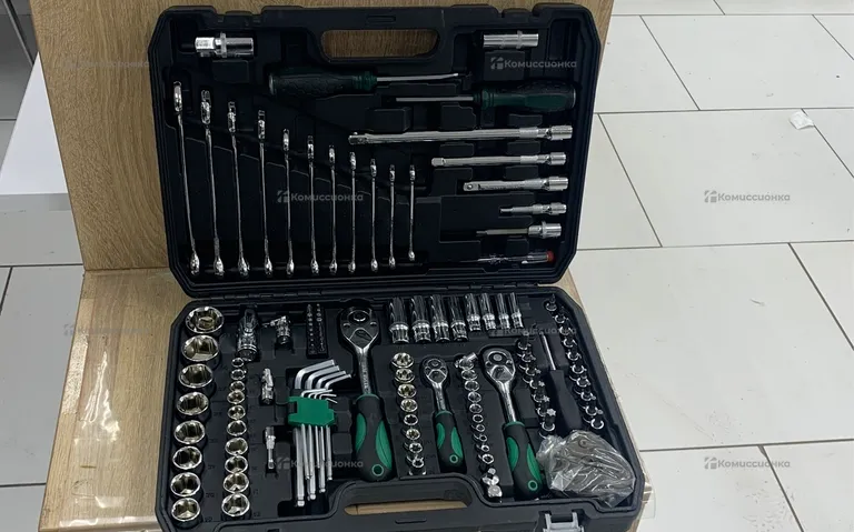 Набор инструментов Tools 121