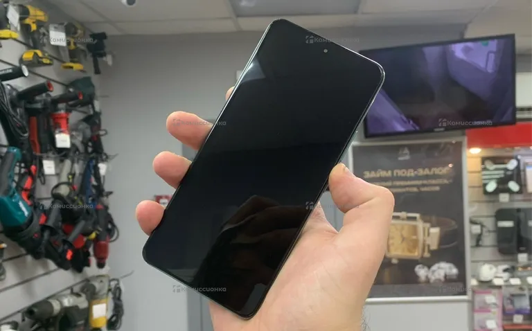 Xiaomi POCO F4 6/128 ГБ
