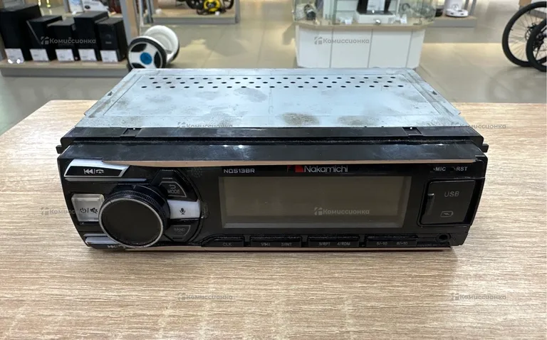 Автомагнитола  NAKAMICHI NQ513BR
