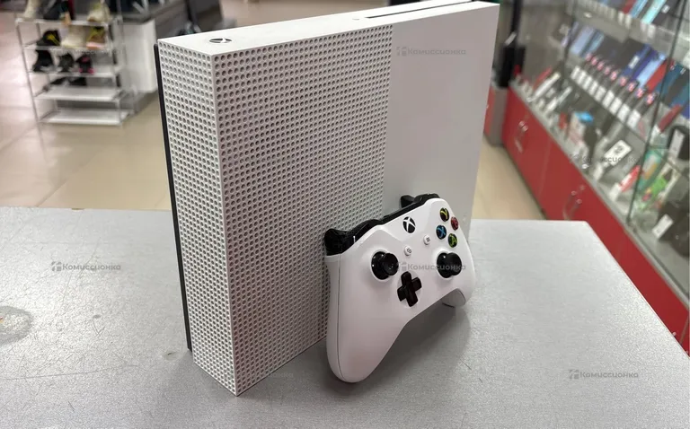 Приставка Xbox One S 512 GB