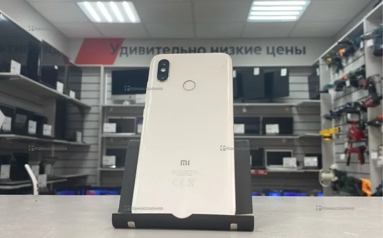 Xiaomi MI 8 6/128 ГБ