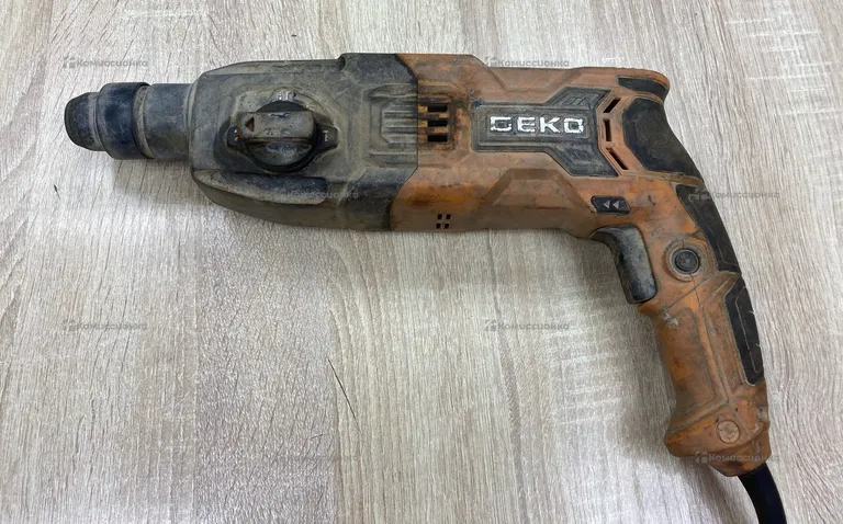 Сетевой перфоратор DEKO DKH850W
