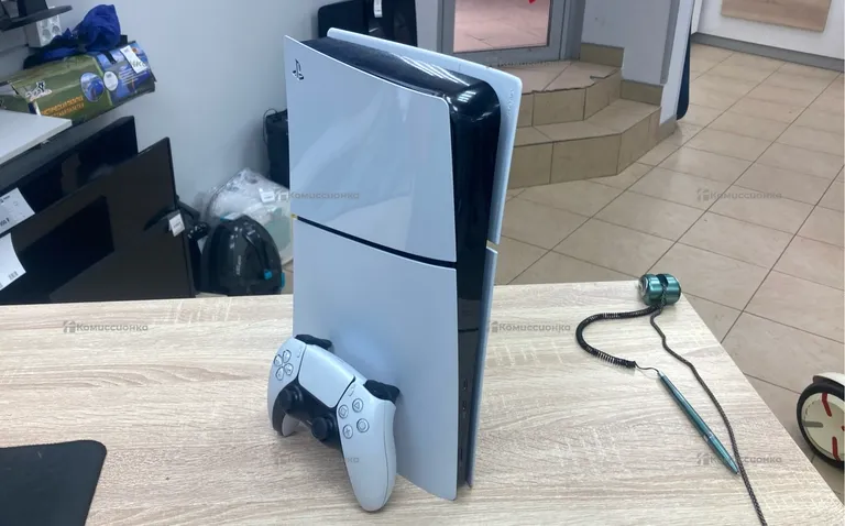 Приставка PS5 Digital edition (без дисковода) 1 TB