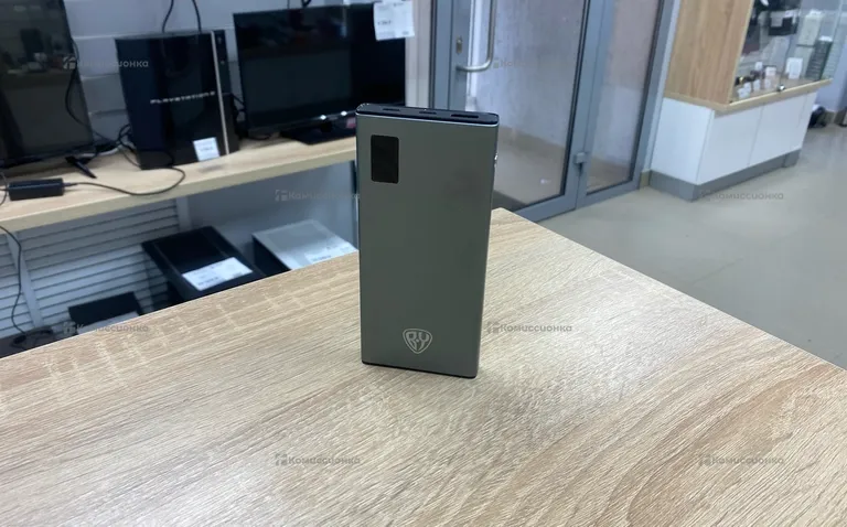 Power Bank  BY