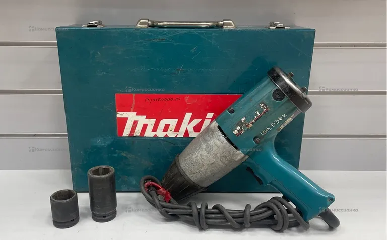 Электрический ударный гайковерт Makita 6906