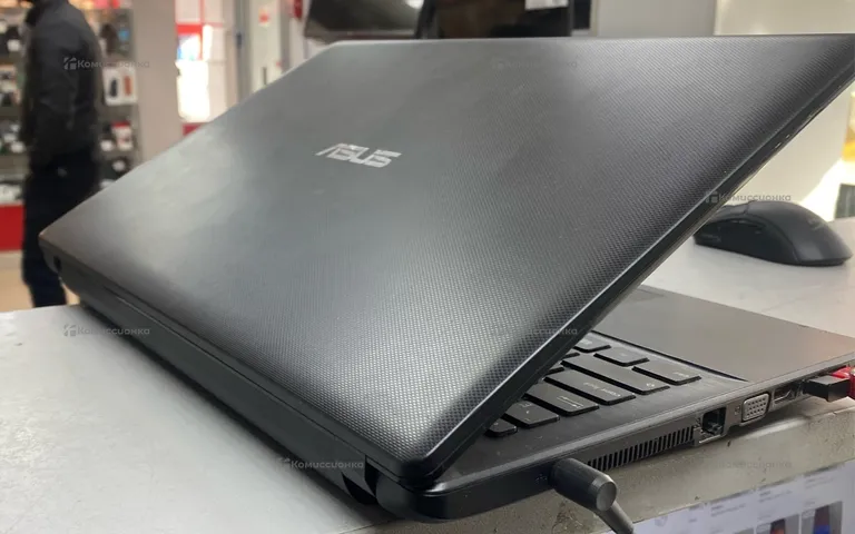 Ноутбук  ASUs
