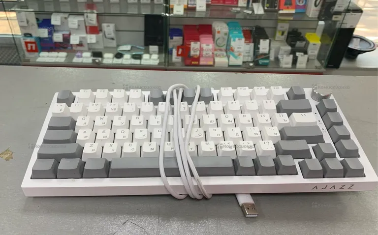 Клавиатура  RoHS AK820