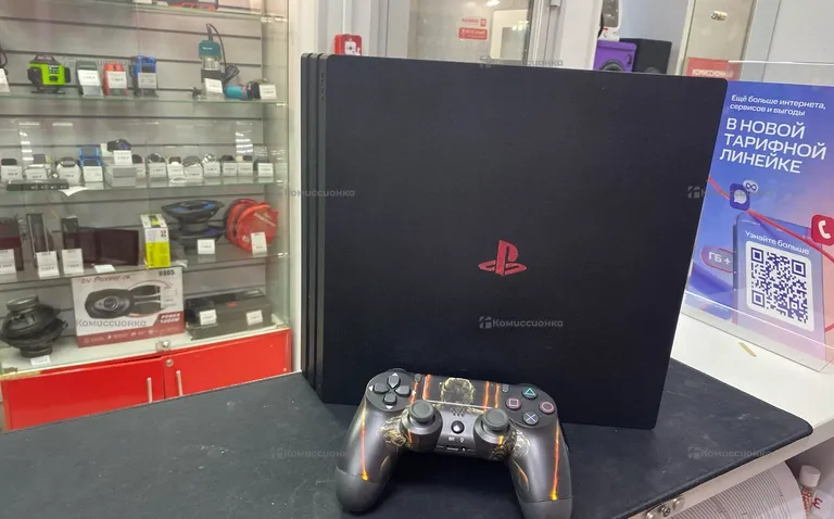 Приставка PlayStation 4 Pro 1Tb