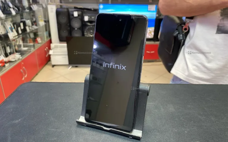 Infinix smart 8 pro 8/128