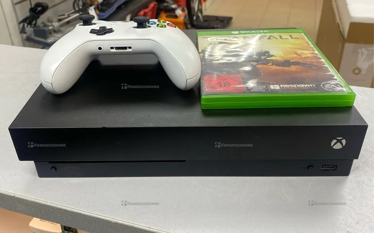 Приставка Xbox Xbox One X 1TB