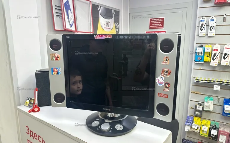 Монитор Philips 190G6F