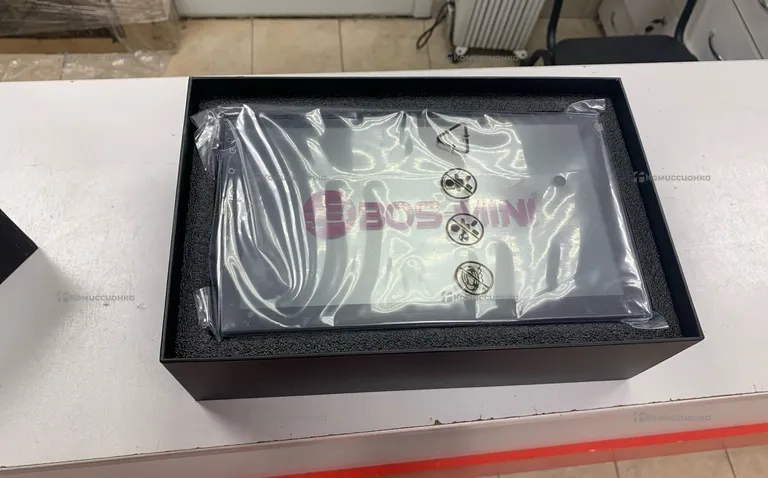 Автомагнитола  boss mini q5