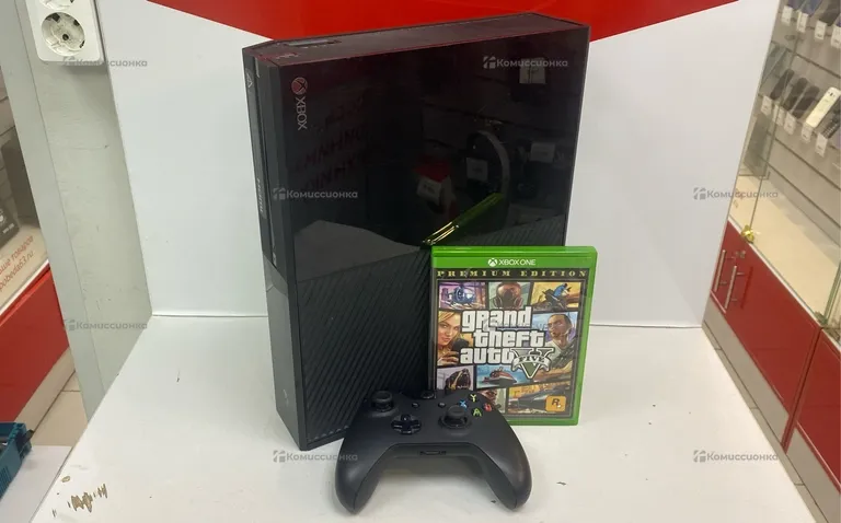 Приставка Xbox One 500Gb