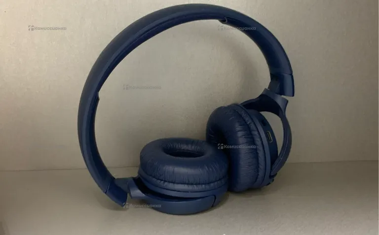 Наушники  JBL