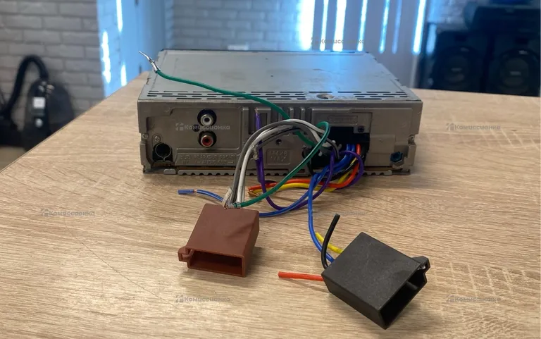 Автомагнитола  SONY CDZ-GT560UE