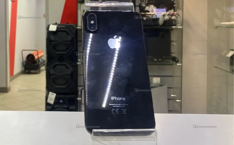 Apple IPhone X 64 ГБ