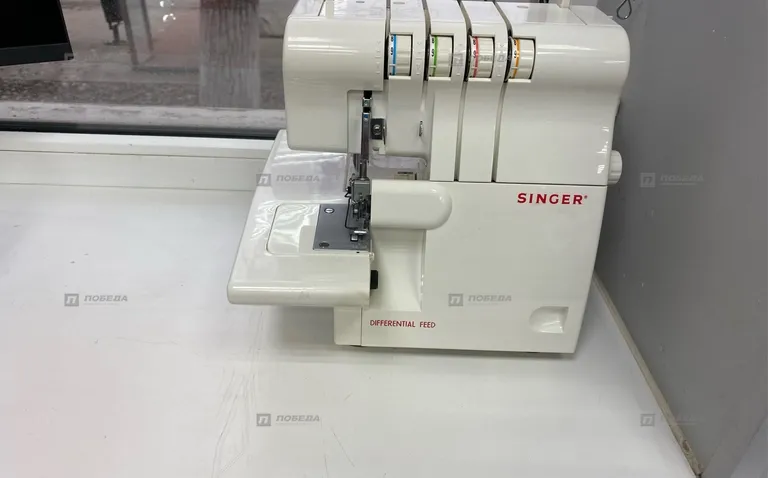 Оверлок Singer 14SH654