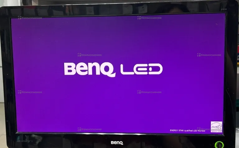 Монитор BenQ v920T