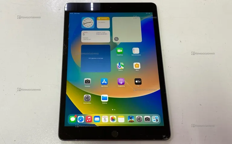 Планшет Apple A2602 Wi-Fi 64