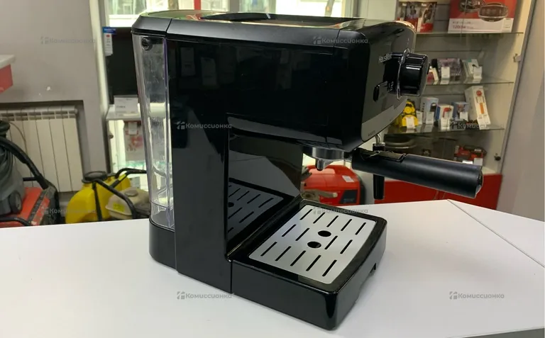 Кофемашина рожковая HausMark CM-12500