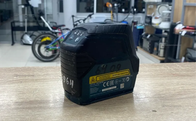 Лазерный уровень Bosch GCL 2-50 Professional