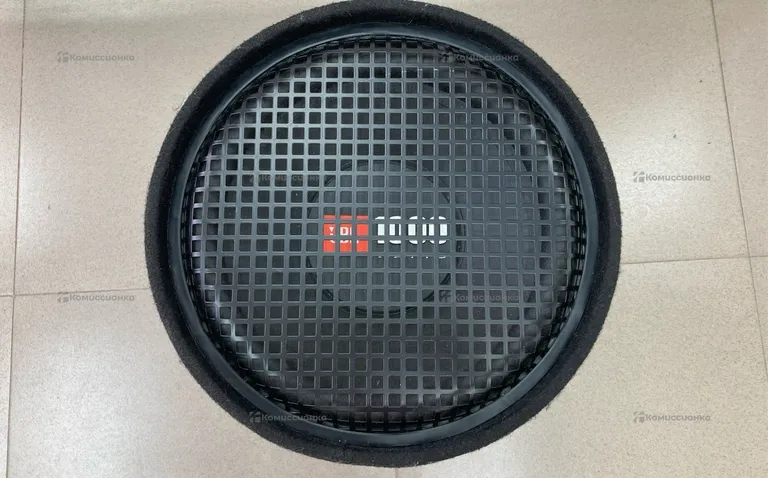 Сабвуфер  JBL CS1214T