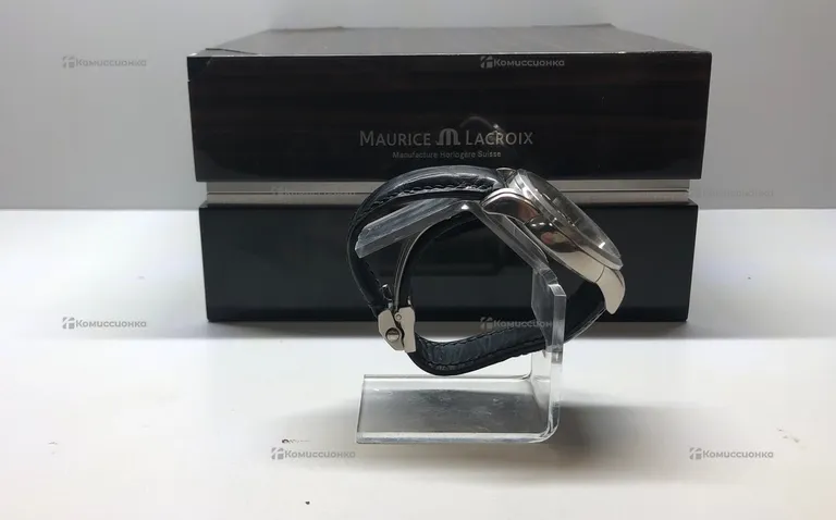 Часы  Maurice Lacroix