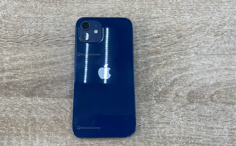 Apple iPhone 12 64 ГБ