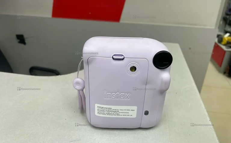 Фотоаппарат мгновенной печати Instax Mini 12