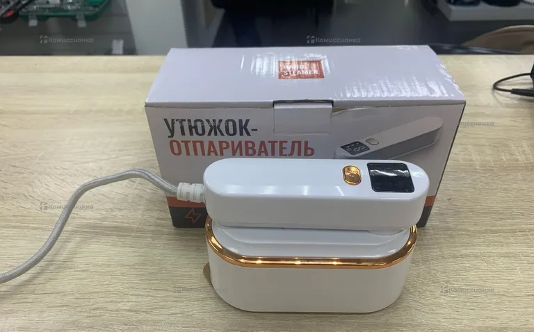 Утюжок-отпариватель SM-01