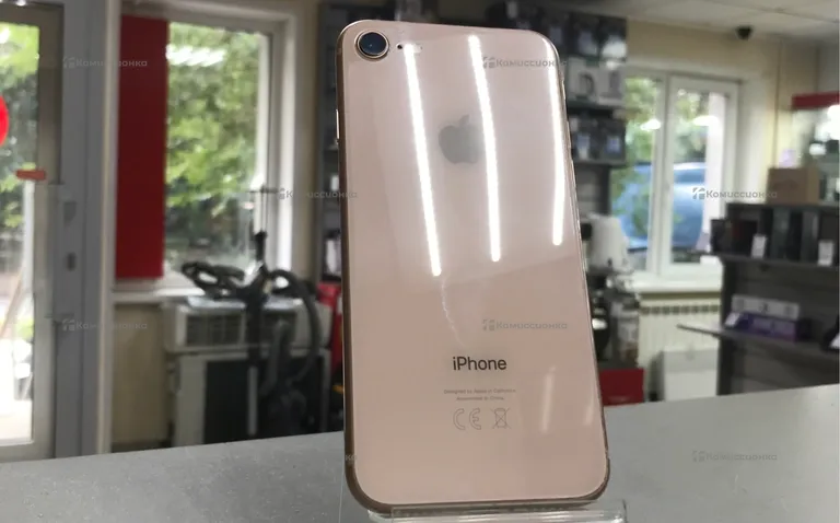 Apple iPhone 8 256 ГБ