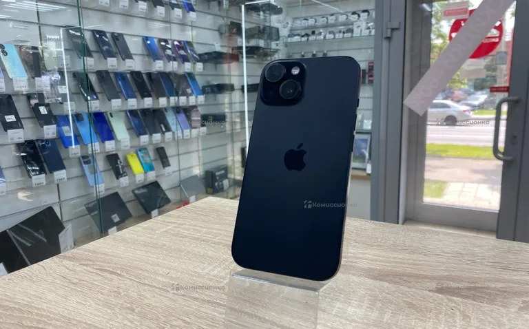 Apple iPhone 15 128Gb