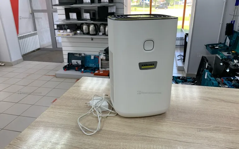 Воздухоочиститель Karcher