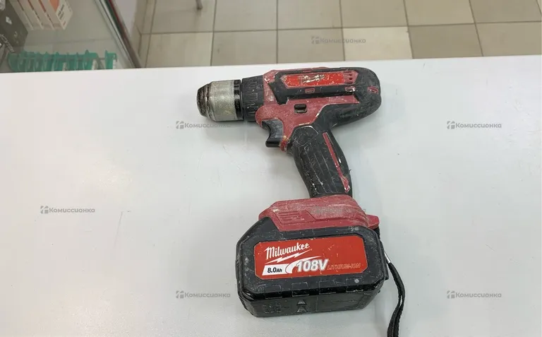 Шуруповерт Milwaukee DF330DWE реплика