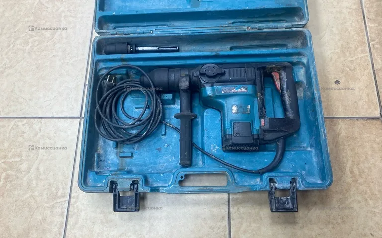 Перфоратор makita HR4000C