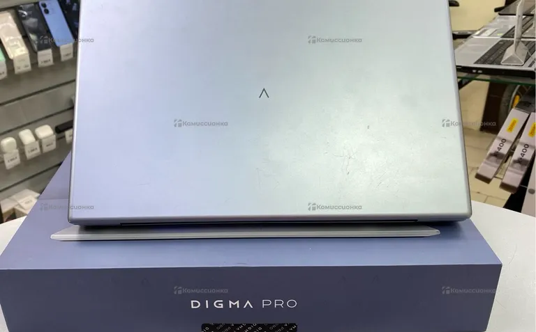 Ноутбук  Digma Pro Breve