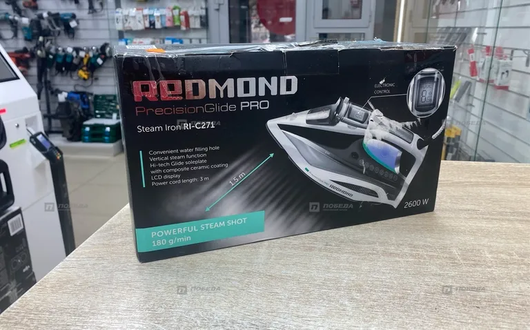 Утюг Redmond RL-C271