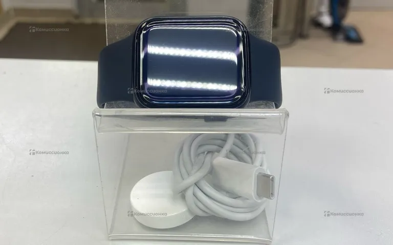 Часы  APPLE WATCH SE 40
