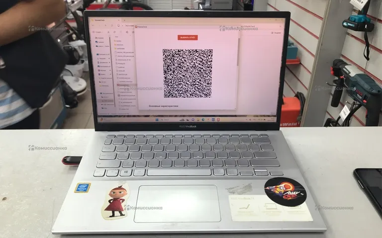 Ноутбук  Asus vivbook 14
