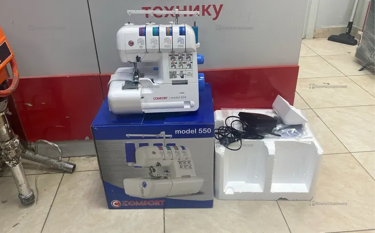 Оверлок Comfort 550