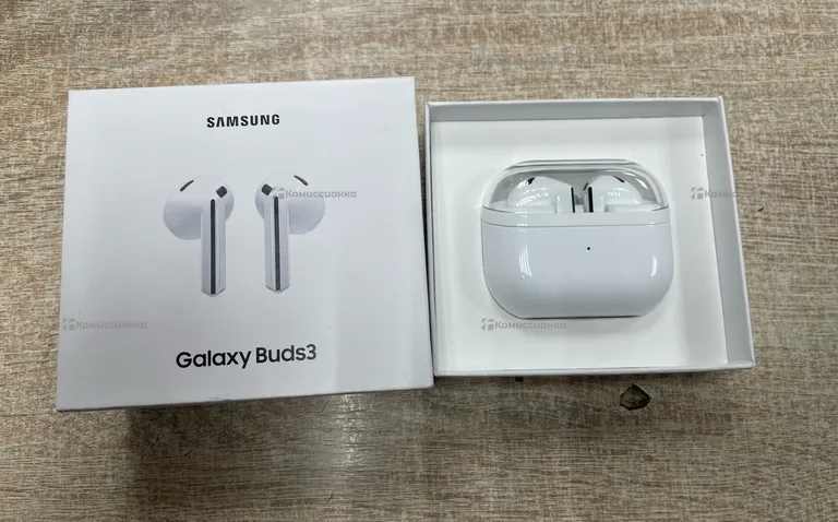 Наушники  Samsung galaxy buds 3