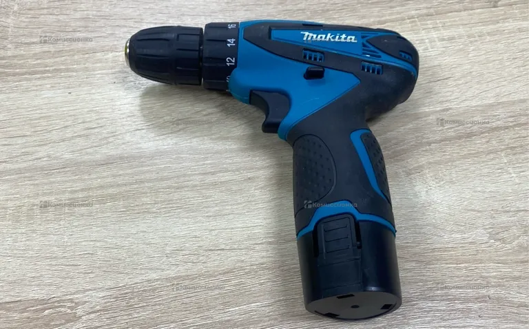 Шуруповерт Makita DF330DWE реплика